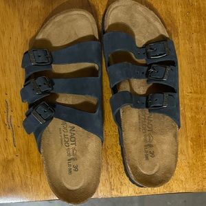 ‼️NAOT Sandals Sz. 8/39‼️